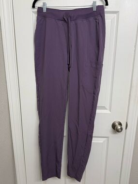 Mandala Dewberry 6-Pocket Straight-Leg Scrub Pants